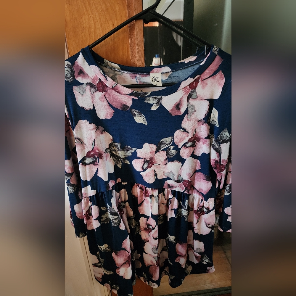 Navy Floral Blouse